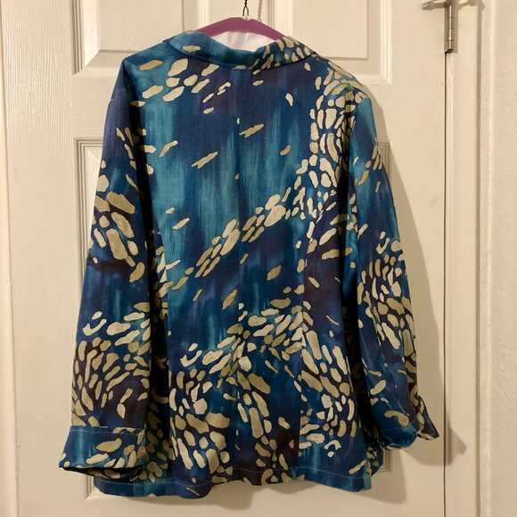 Polished Weave, Linen Blend Jacket in Shades of Blue & Beige - Picture 2 of 4